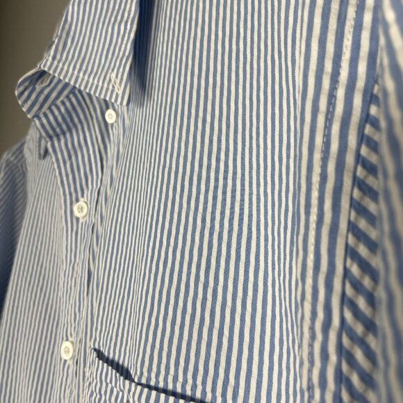 Lands’ End Seersucker Shirt Men’s L Blue White Striped Button Up Nautical Beach - Picture 5 of 10